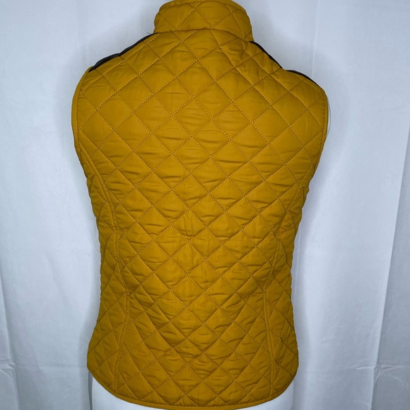 NWOT Hollyland Puffer Vest | Size Small - Picture 3 of 5